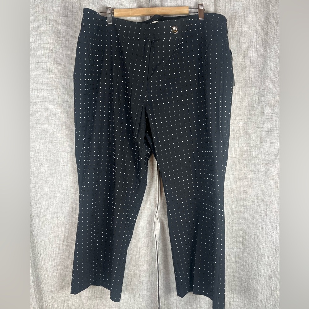 ZAC & RACHEL Woman Capri Pants Black Polka Dot Ultimate Fit Sz 22 NWT